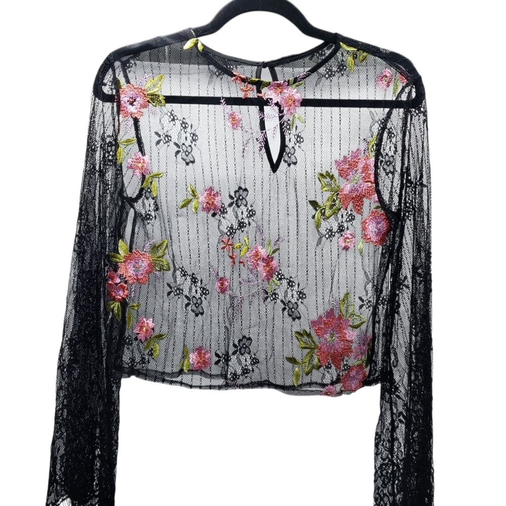 Floral Embroidered Sheer Lace Blouse Women's Small Flared Long Sleeve Cropped